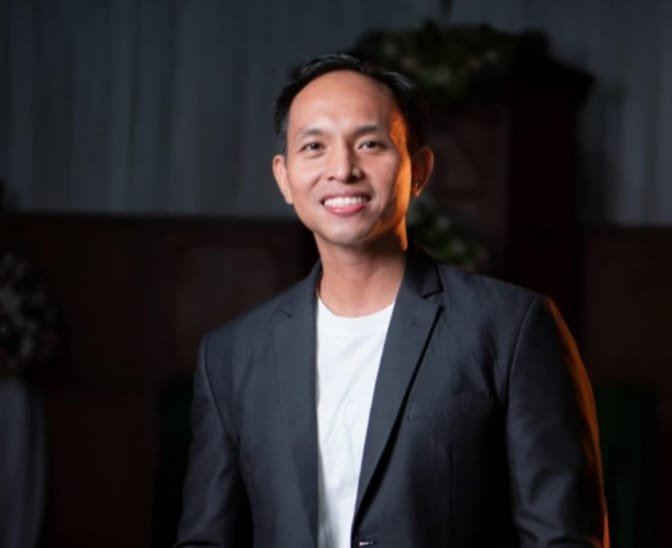 KETUA REGIONAL ISL( INDONESIA S LEAGUE) KALIMANTAN TENGAH